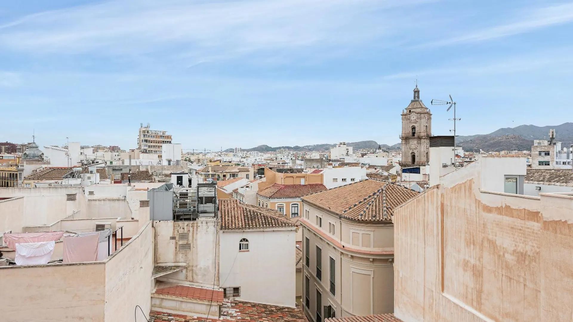 Estudios Larios 9 Malaga
